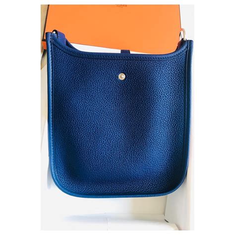 hermes tasche evelyn blau|Hermes evelyne price.